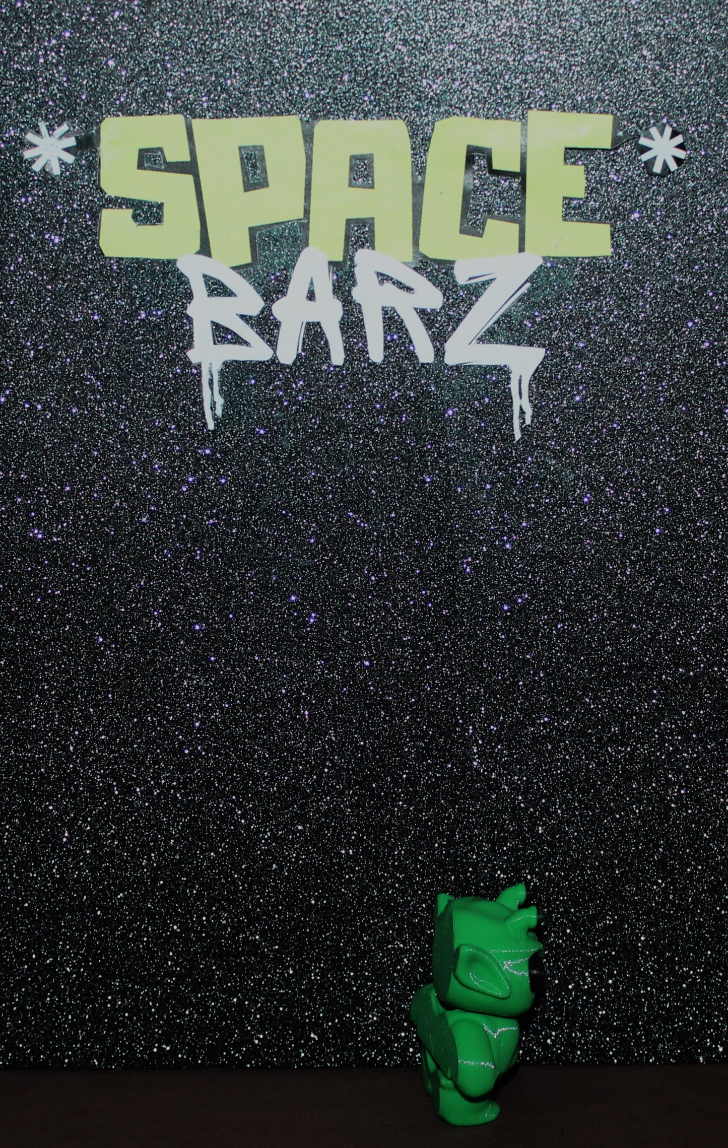 Traveling Alien | Keychain |